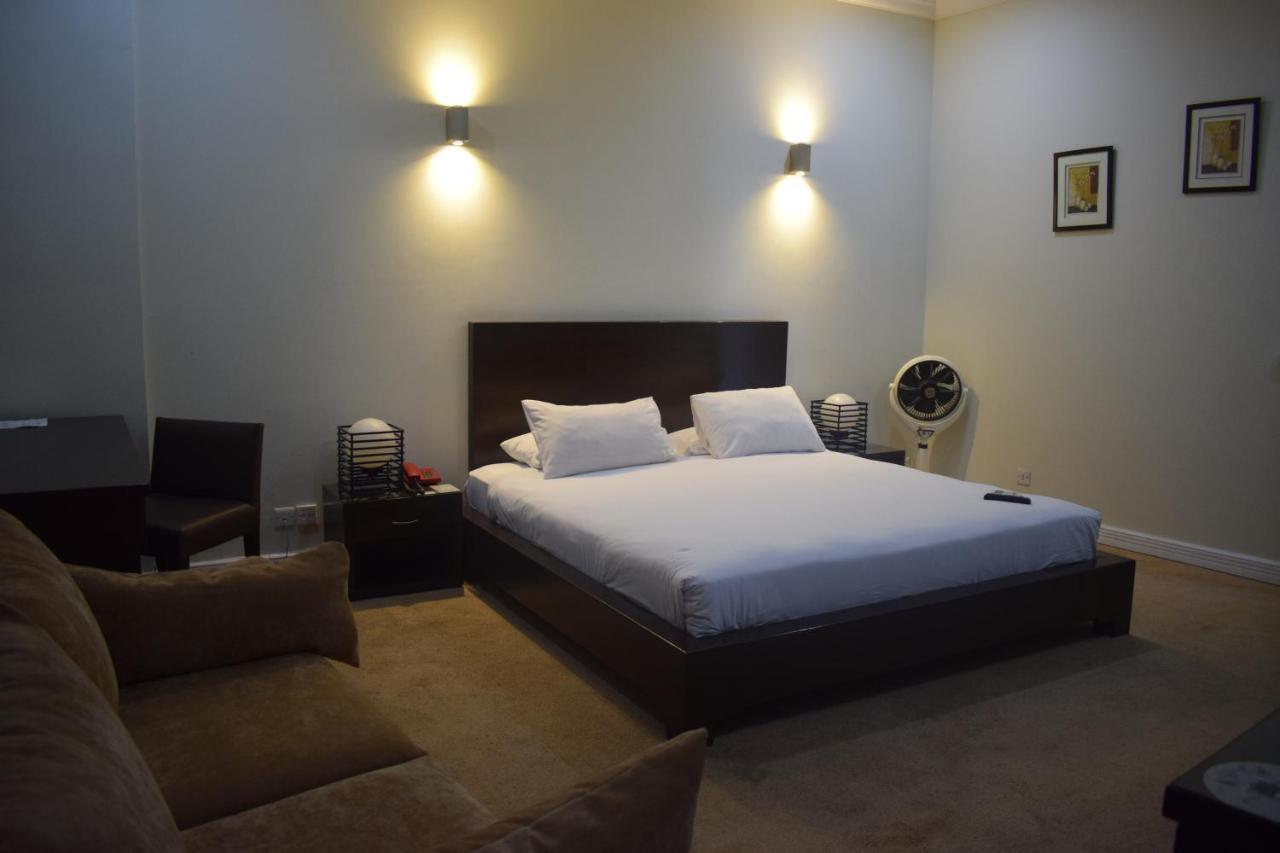 سيالكوت Hotel Akbars Kinara المظهر الخارجي الصورة